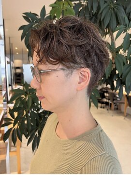 カイラ(KAILA) 刈り上げ女子　ハンサムパーマ　高野