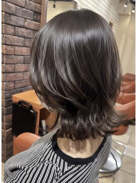 ヘアメイク フレンシア(hair make flencia) 軽やか!くびれレイヤーミディ【041スタイル】