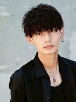 アロ 渋谷(Alo) ニュアンスパーマ/センターパート/波巻きツイストスパイラル渋谷