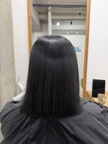 ホロ(holo-)&nbsp;つるりんちょ髪質改善カラー