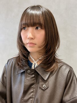 フォト イケブクロ(foto IKEBUKURO) ミディアムレイヤー/ハッシュカット/10代20代30代
