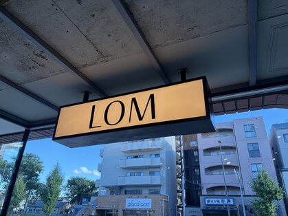 メンズロム(Men's LOM)の写真