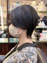 キャラ 池袋本店(CHARA)&nbsp;ハンサムショートウルフ◎ハイライトブルー【池袋/レイヤー】