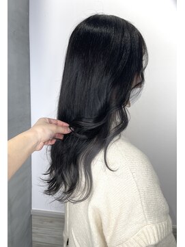 リーオオサカ(Lee Osaka) 【Lee大阪店】高級感のあるインナー☆シルバーグレー/新出奈津樹