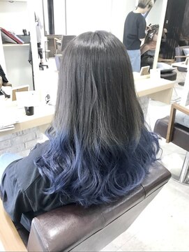 フォワヘアー(foi hair) グラデーションカラー_ブルーカラー_ブリーチ_トリートメント