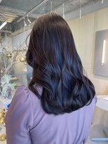 シダ(sida SAIIN) 20代30代 チェリーラベンダーロングスタイル