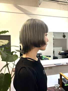 ラレイ ハラジュク(Lalei harajuku) ＊ウルフカット/エンドカラー/シルバーカラー
