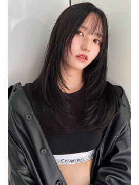 ランズ(LANDS) シアーブラック レイヤーカット 【韓国ヘア 大阪 梅田】