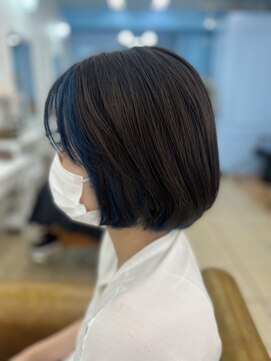 グラスペディア(graspedia) インナーカラー/ポイントカラー/ネイビーブルー/内巻きボブ