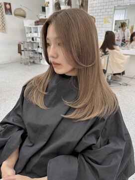 ロマーリ 倉敷(LOMARLIE) まろやかミルクティー×大人レイヤー