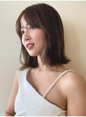 ミディアムボブで叶える大人スタイル