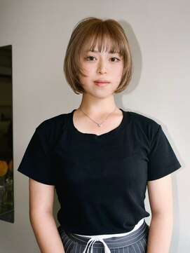 モノリス(MONOLITH.) ボブ・ベージュブラウン