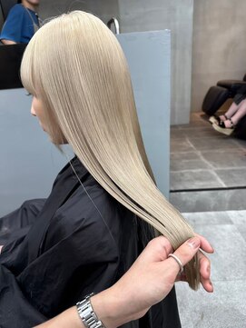 ギークス(GEEKS) 【GEEKS渋谷】ホワイトブロンド/ホワイトカラー/ハイトーン/小顔