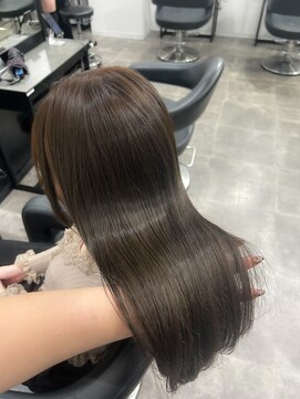 アイズ 横浜(IS) 【RIKA指名】オリーブグレージュ/ブリーチなしダブルカラー