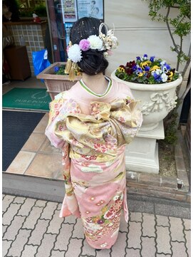 ファーレンピュアスウィート(fahren-pure-suite) 振袖着付けメイクアレンジヘアツイーンロープ編み