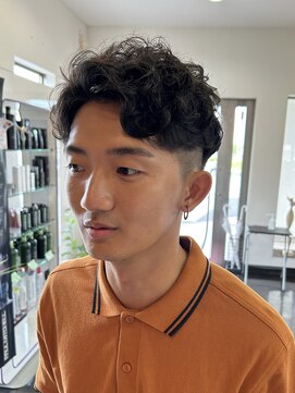 ディッセンバー 伊勢崎(December) メンズショート/センターパート/パーマ/ニュアンスパーマ