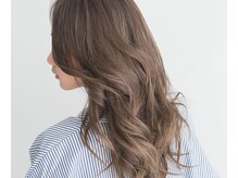 肌の弱いスタッフが厳選した、こだわりのカラー剤を使用