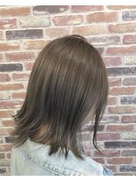 アートアンドヘアーデザイン ダイアリー(Art Hair design Diary)&nbsp;【Diary】外ハネ×プラチナアッシュ