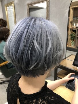 イズ 札幌店(is) グラボブ☆ホワイトシルバー