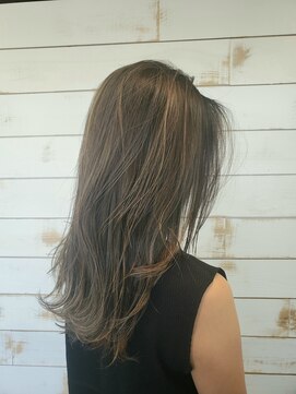 パル アット ラナイ(PaL at Lanai) 白髪ぼかしハイライト