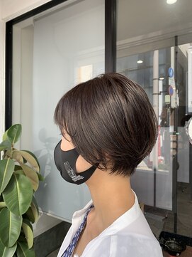 ココンプリュス アンド モナ(COCON+&MONA+) ショート*yuicut