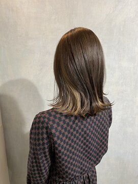 クウ(KU.) グレージュ