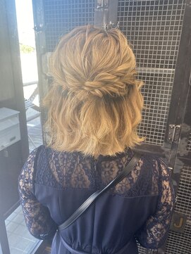 バブルス(BUBBLES) ハーフアップ