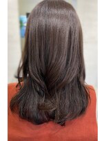 セラ(sella)&nbsp;ゆるふわ巻きセミロング