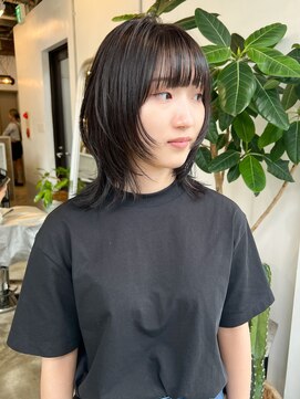 ネス(ness) ウルフヘア/ウルフレイヤー/マッシュウルフ/ウルフカット