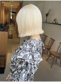 ホワイトベージュボブ