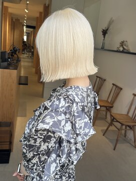 チャコレ パーチ 北千住店(Chacolle perch) ホワイトベージュボブ