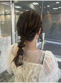 編みおろしヘアアレンジ