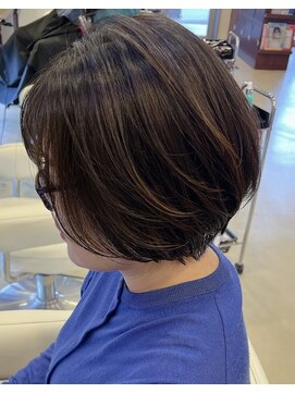 浪漫館 アールズコート(R's Court) ブリーチなしハイライト風カラー@伊達 2/11