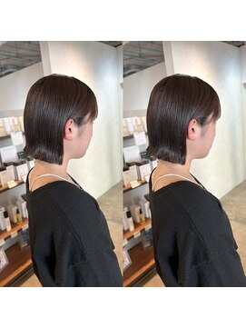 【SHE.】ぱっつんボブ/暗髪/ストレート/アッシュブラウン
