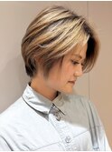 20代30代40代抜け感ショートレイヤーミルクティベージュ