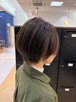 ユニ バイ マグ 長野店(Uni.by Mag) 20代30代40代ストレート小顔補正立体カット