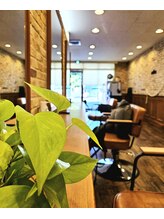 Ｑ、駐車場は使えますか？