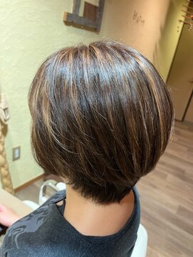 ハッティ HATTI おしゃれボブ