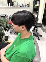 ブランシュ 南行徳店(BLANCHE)&nbsp;刈り上げセンターパート/毛流れセンターパート/佐久間凪沙