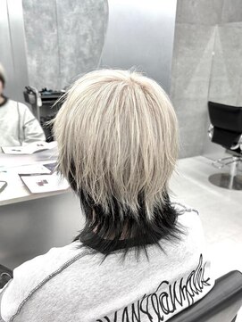 ワンズミラー 立川(ONE'S MIRROR) ケアブリーチ/メンズカット/ハイトーンカラー/似合わせカット
