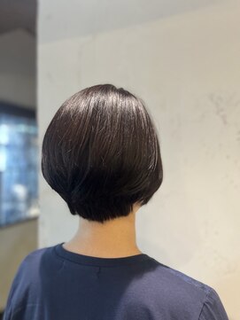 サンカリ 真法院店(SANKARI) 【丸みとくびれの大人ショートボブ】