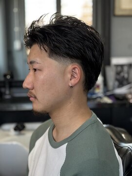 バーバーショップライズ 2nd(barber shop RAIzE) テーパーショート