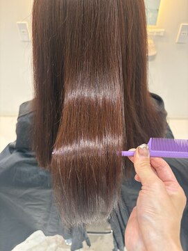 フルー 都立大学店(Fleu r) 髪質改善ヘアカラーでツヤ仕上がりに！