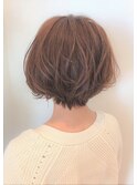 【BEHIVE一番町店高橋しおり】大人かわいい前下がりショートボブ