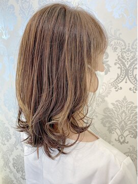 アンフィニワイズ ウェルディ長泉店(Infini-Y's) 外ハネボブ