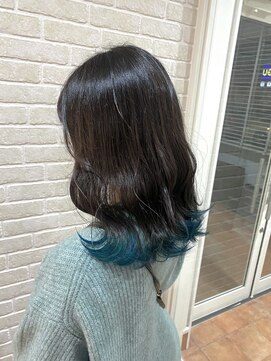 アボックス(abox) ターコイズブルーの裾カラー