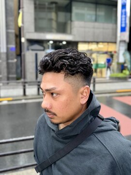 宮城リョータ風スキンフェード×パーマ