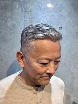 バーバーバー ナカノ(BARBER BAR NAKANO)&nbsp;【40代・50代】大人のスキンフェード×グレイショートヘア