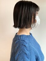 ツイギー 宮西店(TWiGGY)&nbsp;襟足ぎりぎりのミニボブにオリーブカラー