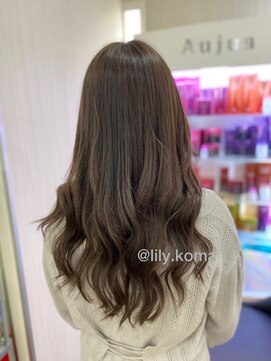 リリィー(LILY) 【 LILY 】 ブラウングレージュカラー